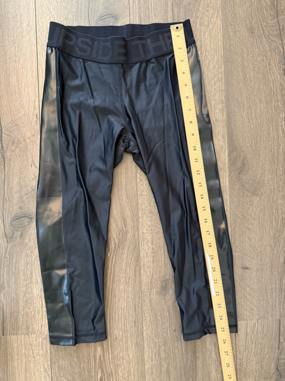 The Upside Black High Shine Leggings Size 6 Faux Leather Panel Athleisure  Pants - Picture 8 of 9